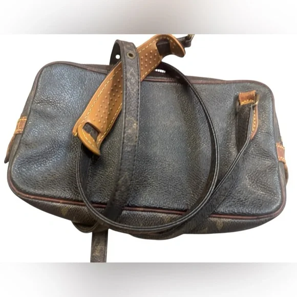 LOUIS VUITTON MONO Marly
Bandoulière Crossbody AUTHENTIC VINTAGE Luxury Purse - Picture 5 of 17